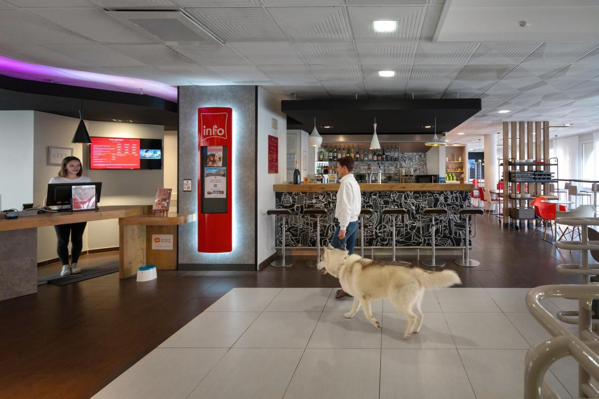 Ibis Epernay Centre Ville Kültér fotó